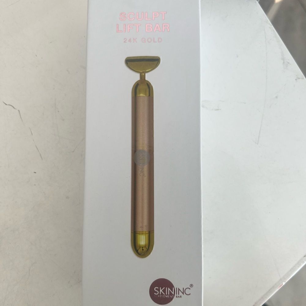 24k gold sculpt lift bar new in box - never opened SKIN INC